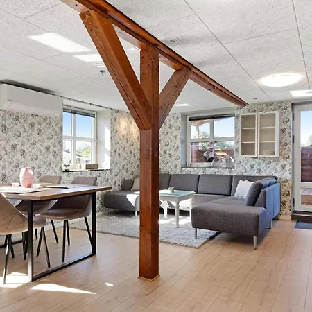 Charming Coastal Escape - By Traum Hébergement de vacances *